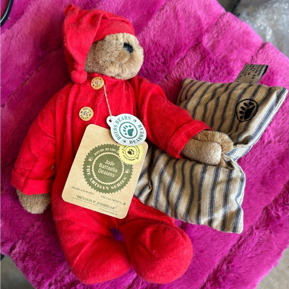 Boyds Denton P Jodibear 9” bear - w/original tags Collectible